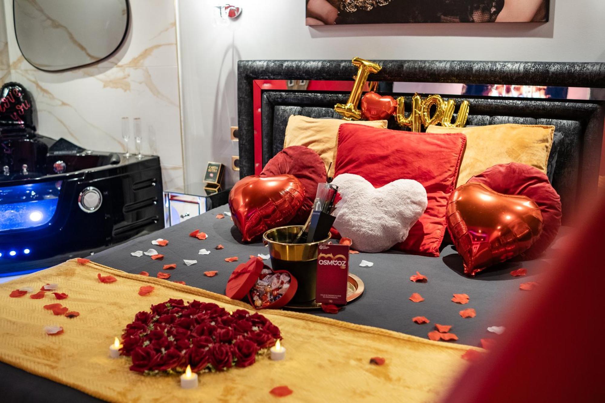 Sensual Room Love Room Nancy Sauna Double Douche Ngoại thất bức ảnh